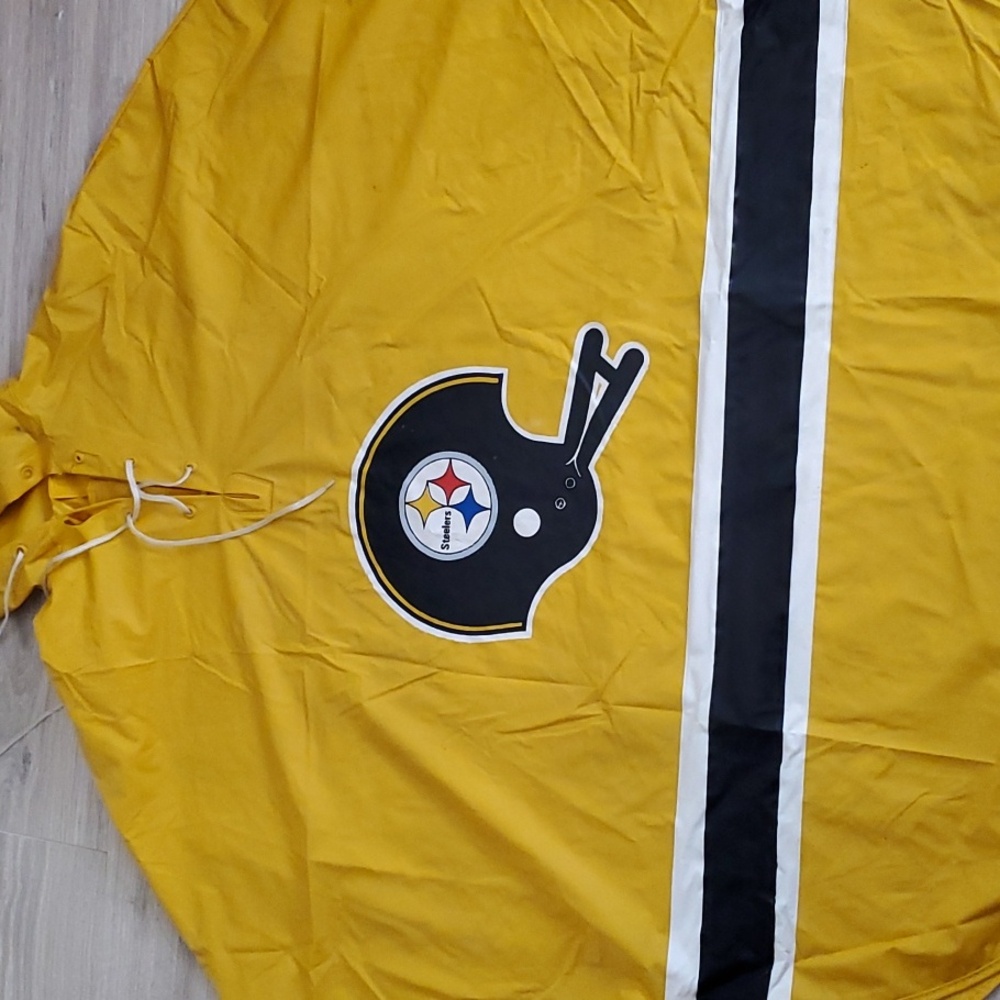 VINTAGE Pittsburgh Steelers Raincoat